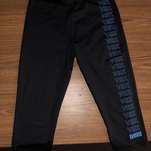 Victoria’s Secret Cropped Leggings VSX